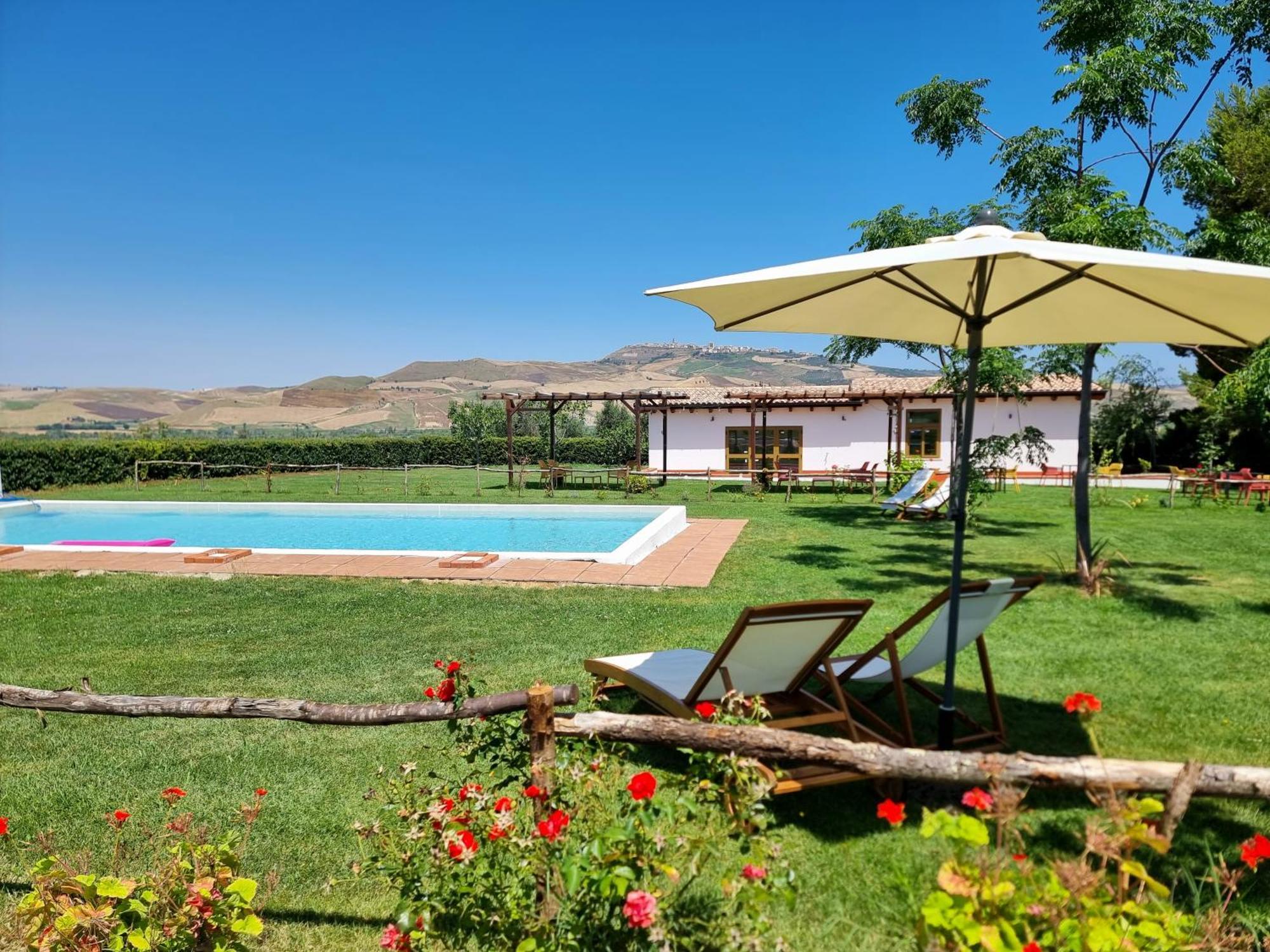 Agriturismo Essentia Dimora Rurale Larino Экстерьер фото