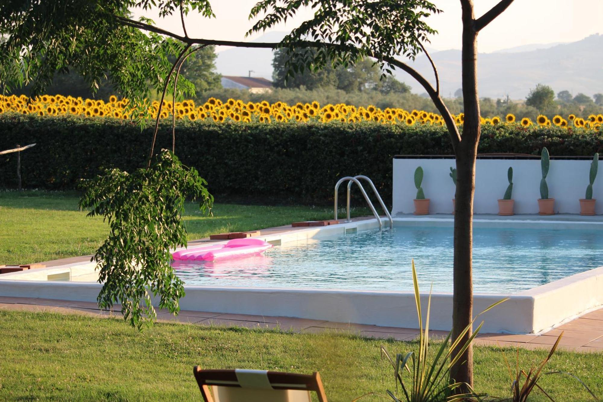 Agriturismo Essentia Dimora Rurale Larino Экстерьер фото